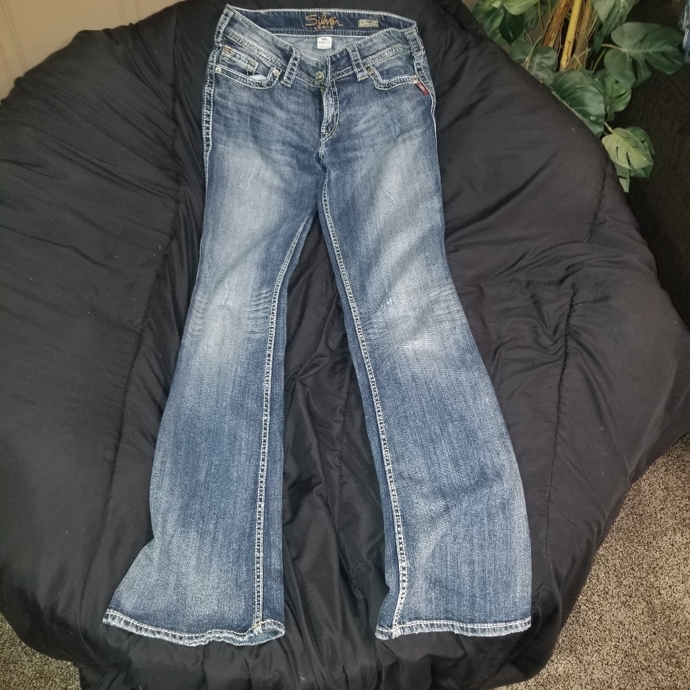 Womans silver jeans